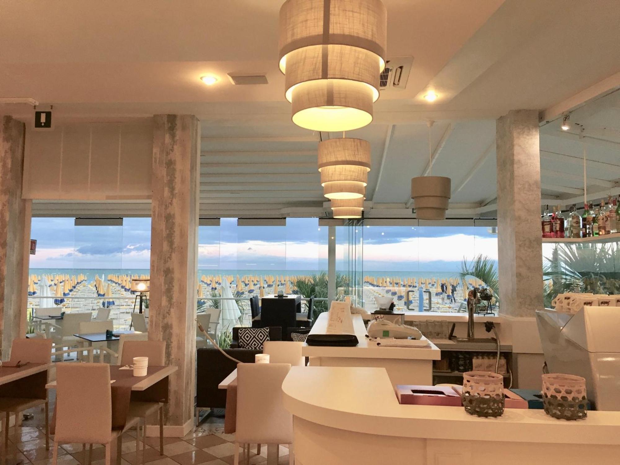 Jesolo Design Apartments - New 2025 - Central Near The Beach Bagian luar foto