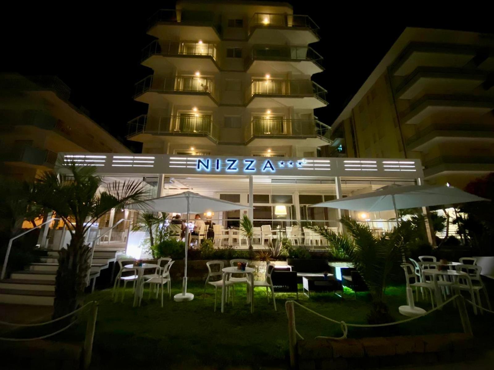 Jesolo Design Apartments - New 2025 - Central Near The Beach Bagian luar foto